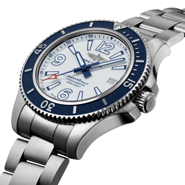 BREITLING SUPEROCEAN AUTOMATIC 42 AUTOMATIC MECHANICAL 42 MM STAINLESS STEEL WHITE