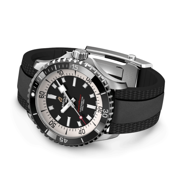 BREITLING SUPEROCEAN AUTOMATIC 42 AUTOMATIC 42 MM STAINLESS STEEL BLACK